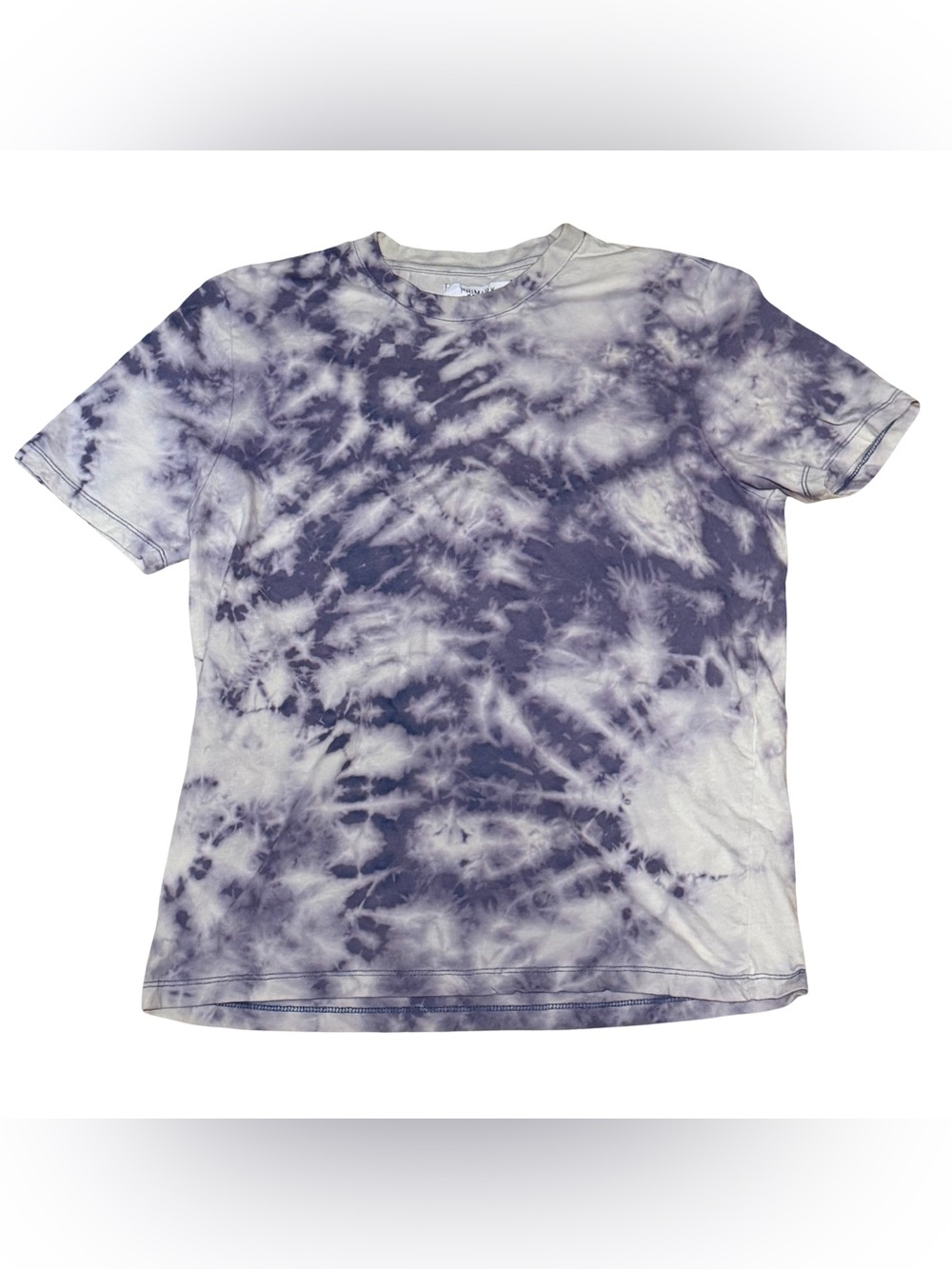 Handmade Unisex Reverse Tie-Dye Tee Purple and White. Regular Fix Size Medium.